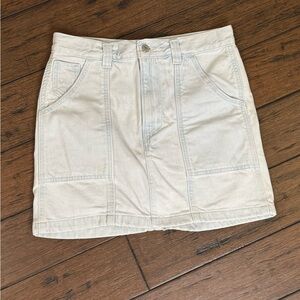 Levi’s High Rise Utility Denim Mini Skirt - Light Wash - Size 28